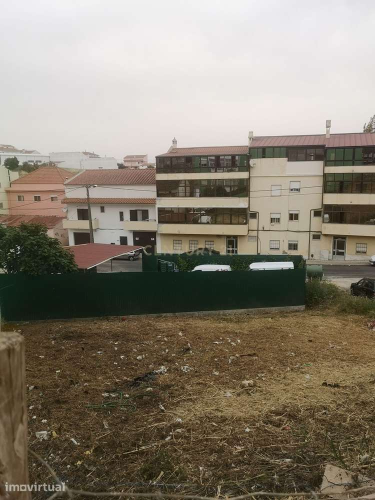 Vende-se lote de terreno em Camarate amarate - Grande imagem: 5/8