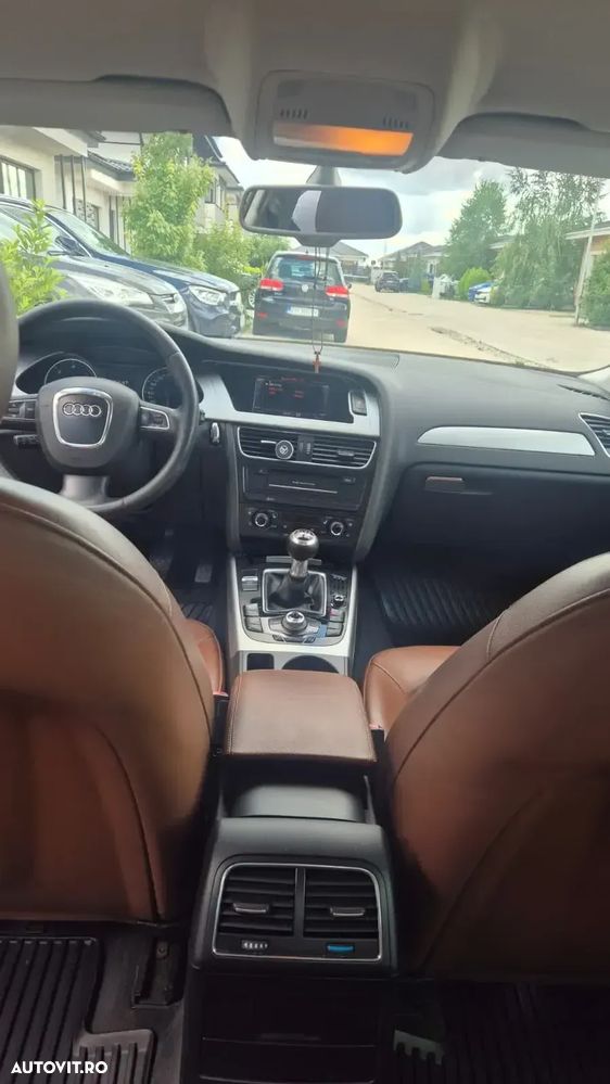 Audi A4 Limuzina 2.0 TDI B8 - 2