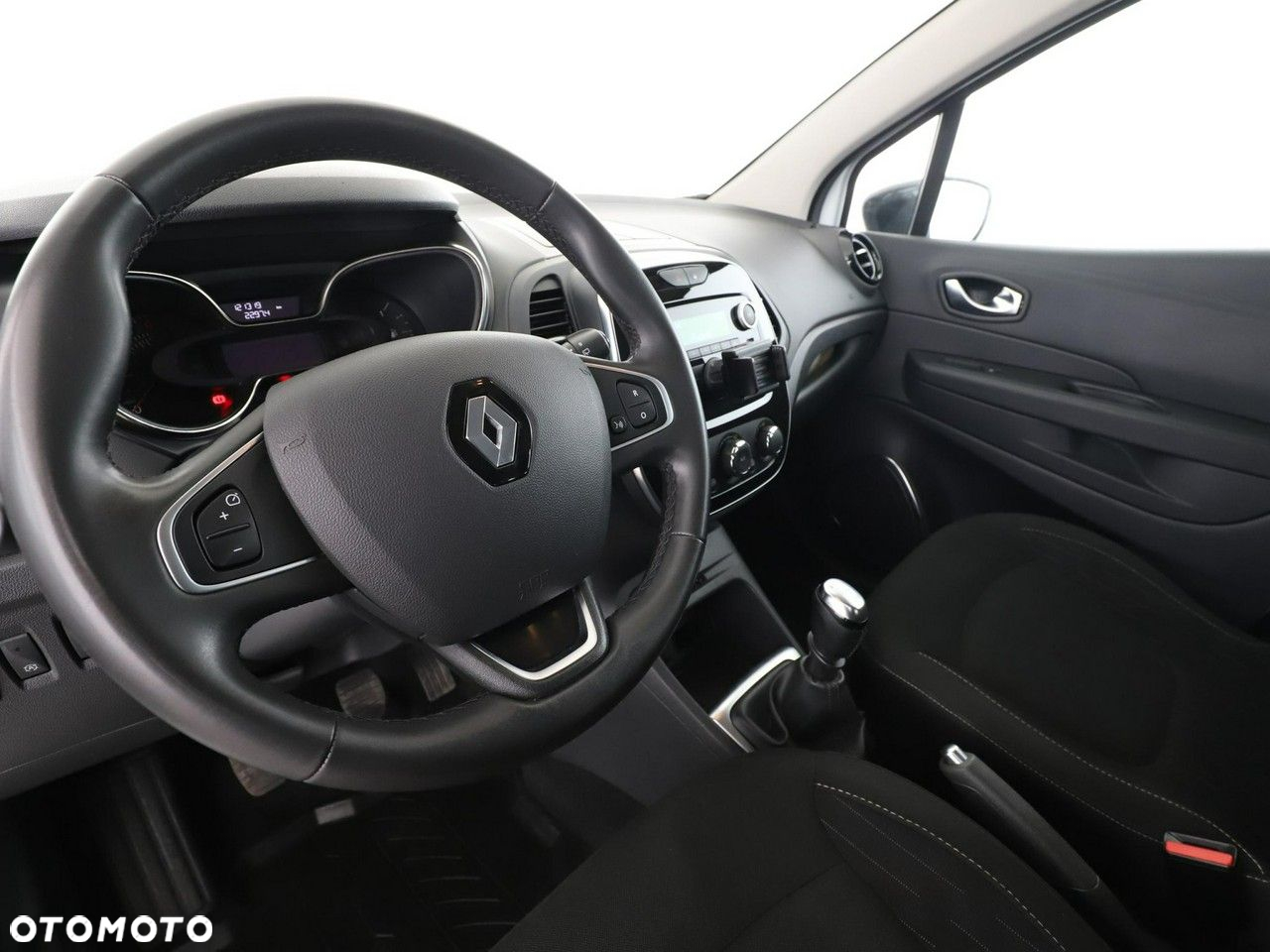 Renault Captur - 14