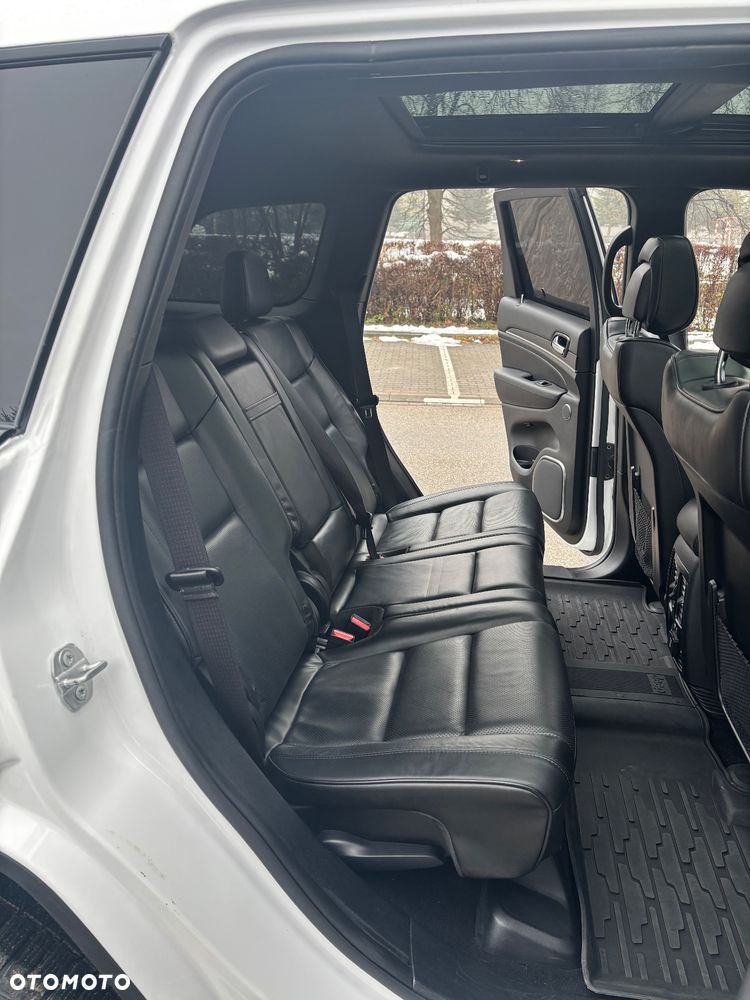 Jeep Grand Cherokee 5.7 V8 HEMI Overland Summit - 17