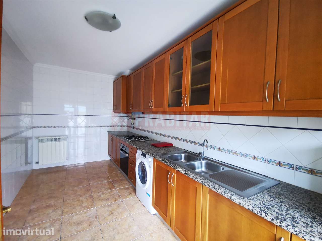 APARTAMENTO T2 COM GARAGEM NO LORETO - Grande imagem: 3/11