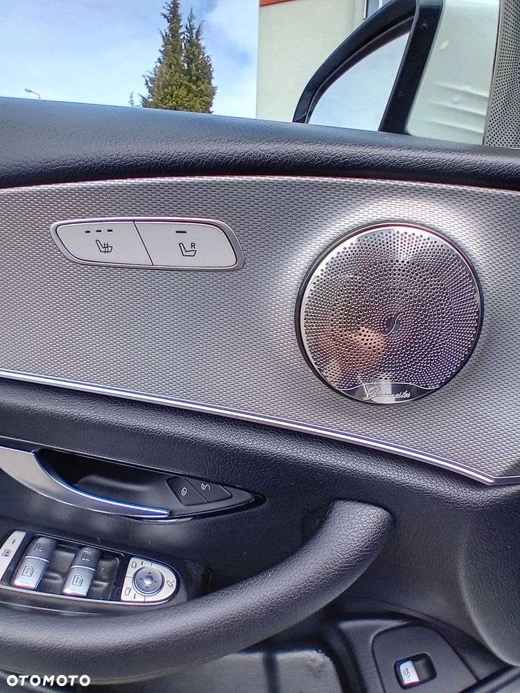 Mercedes-Benz Klasa E 200 d 9G-TRONIC - 9