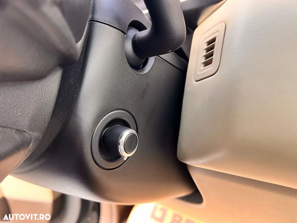 Land Rover Range Rover Vogue - 24