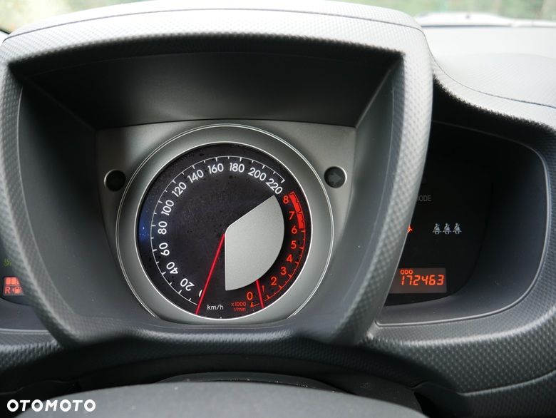 Toyota Urban Cruiser 1.33 Sol - 18