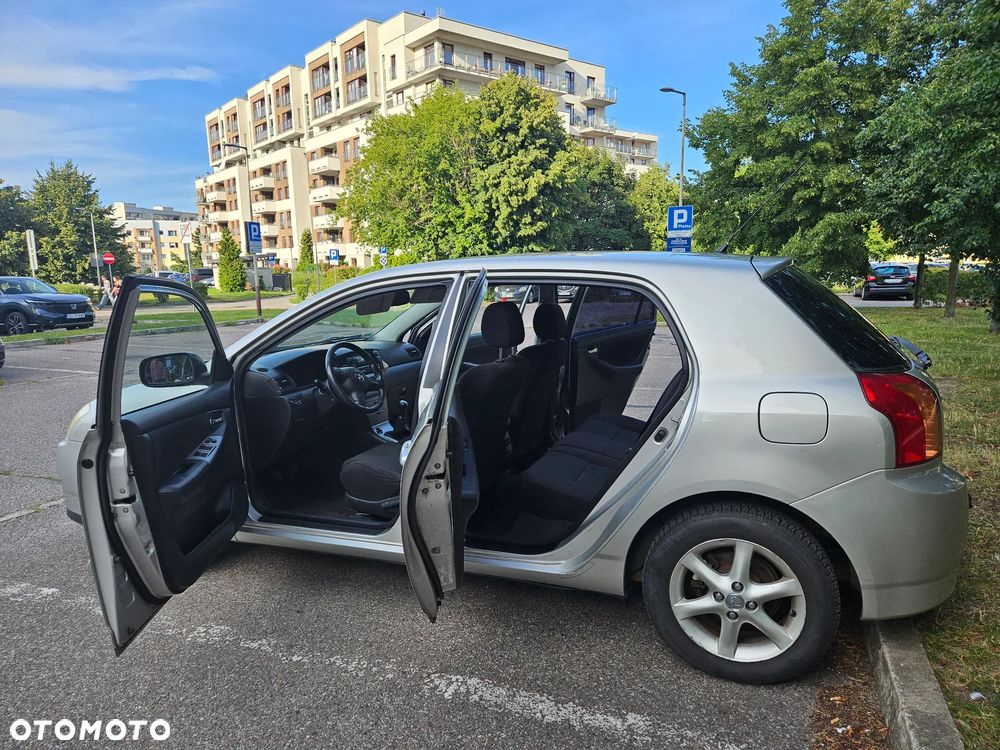Toyota Corolla 1.4 VVT-i Sol - 9
