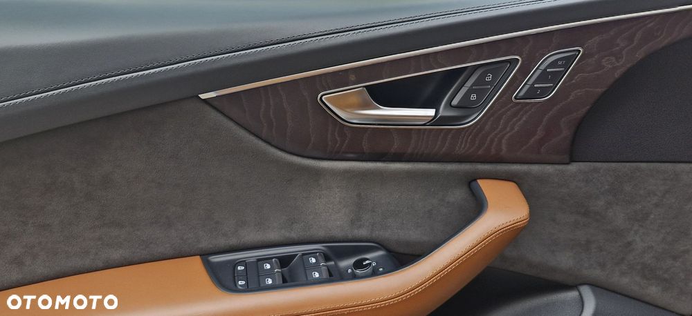 Audi Q8 50 TDI mHEV Quattro Tiptronic - 26