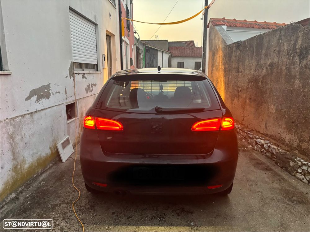 SEAT Ibiza 1.4 TDi FResc - 3