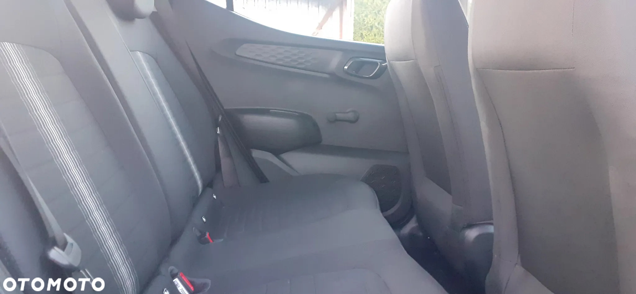 Hyundai i10 - 11