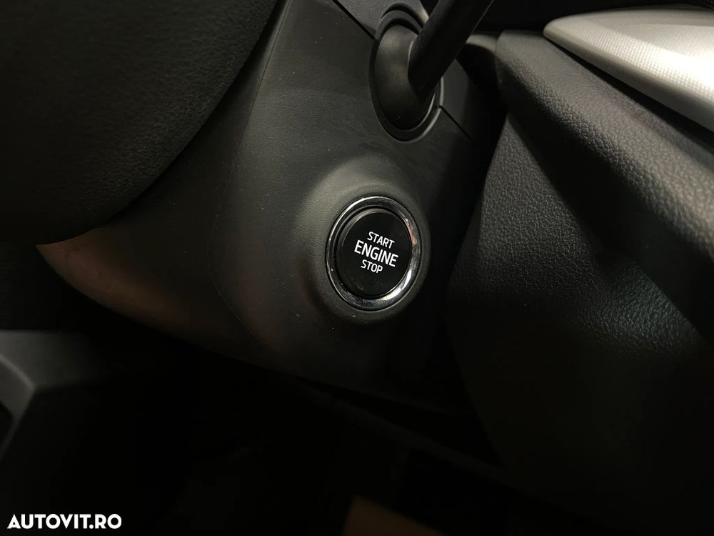 Skoda Octavia 2.0 TDI DSG Style - 24