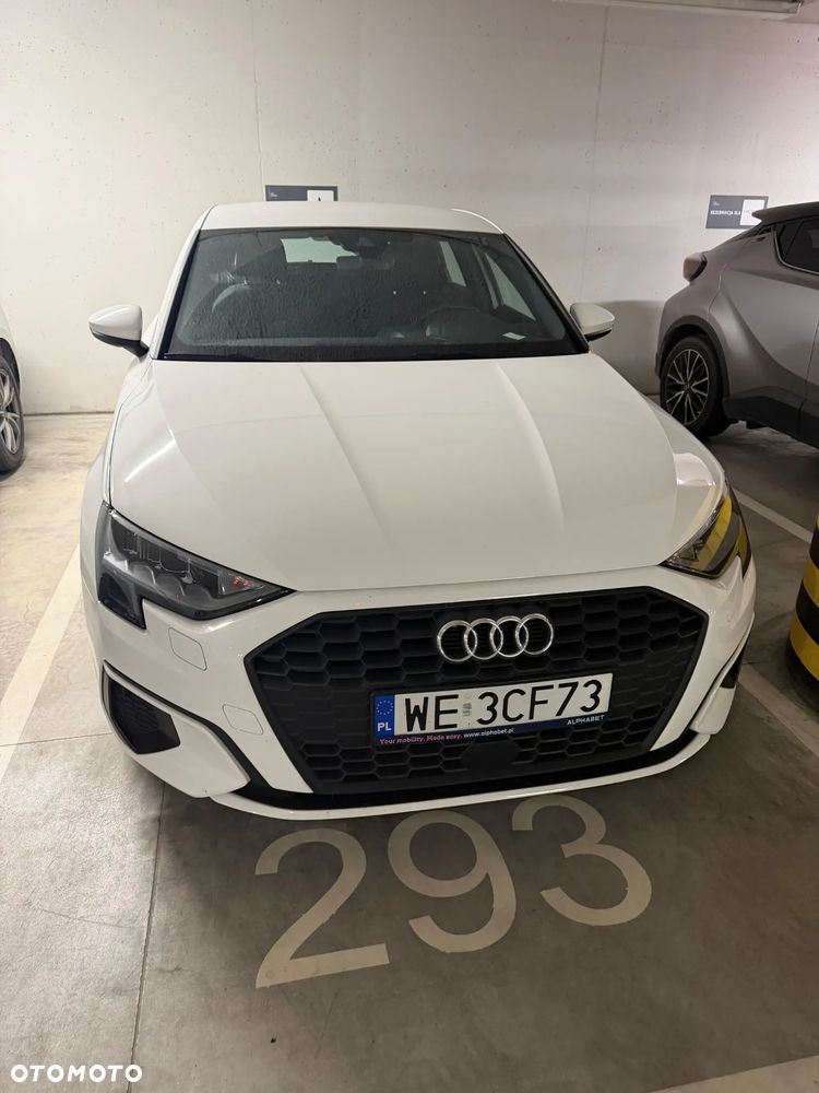 Audi A3 Sportback - 1