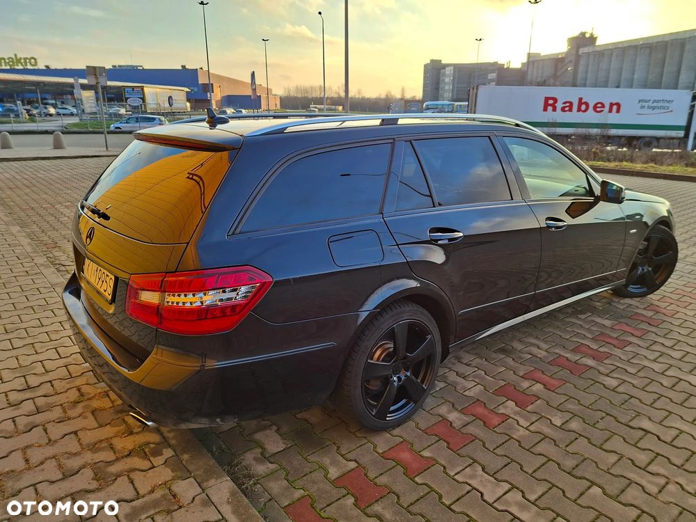 Mercedes-Benz Klasa E - 6