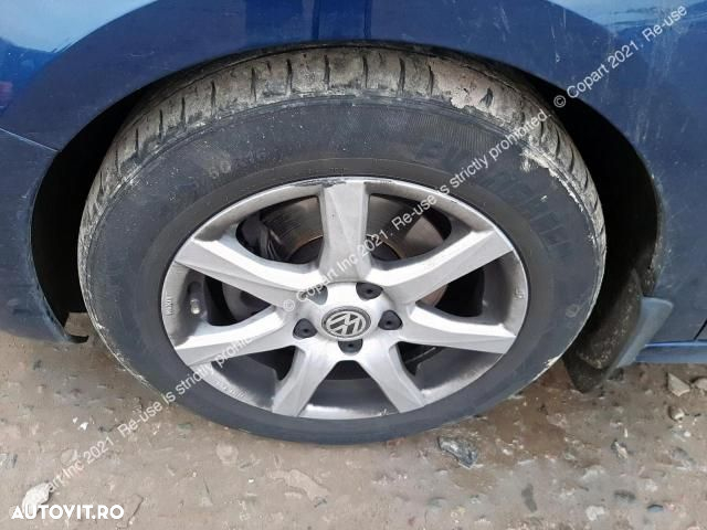 Dezmembrez Volkswagen Jetta IV 2.0 TDI - 15
