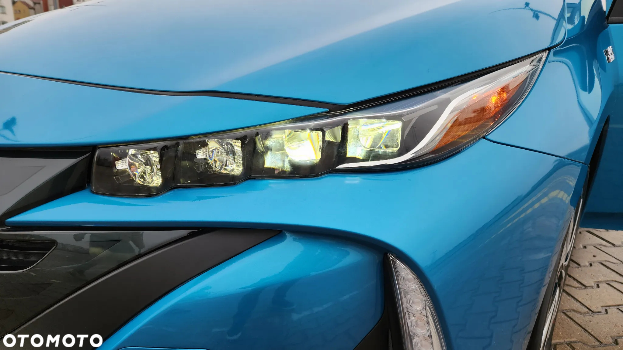 Toyota Prius Plug-in Hybrid - 36
