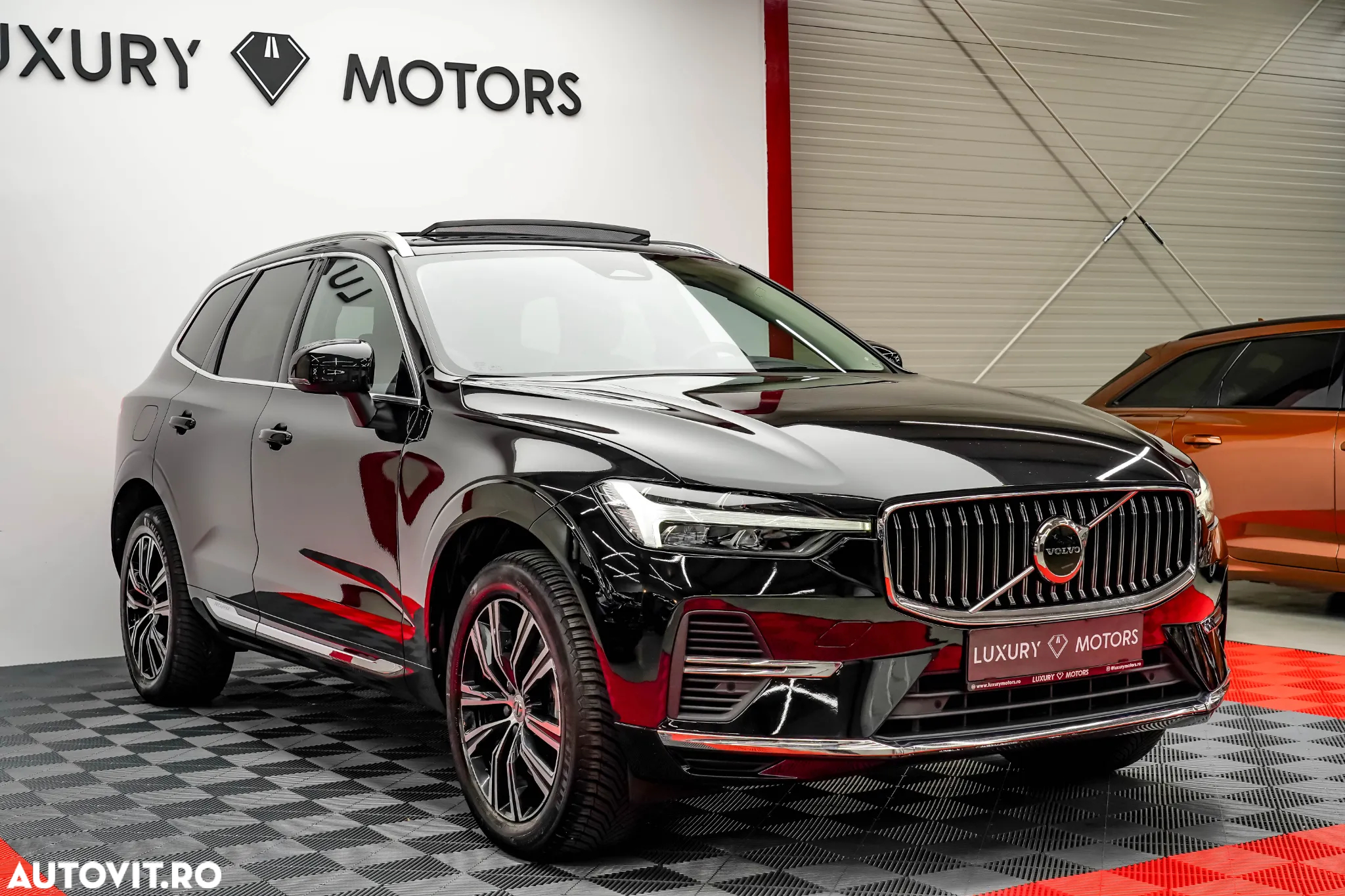 Volvo XC 60 Recharge T6 Twin Engine eAWD Inscription Expression - 5