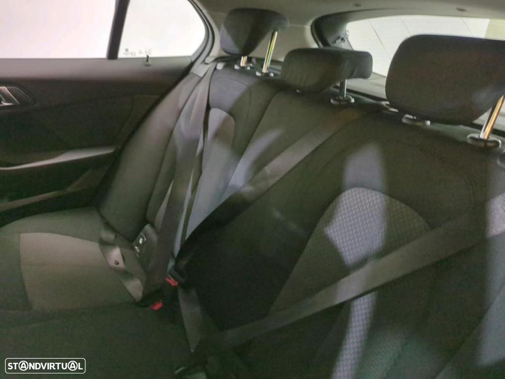 BMW 116 d Auto - 4