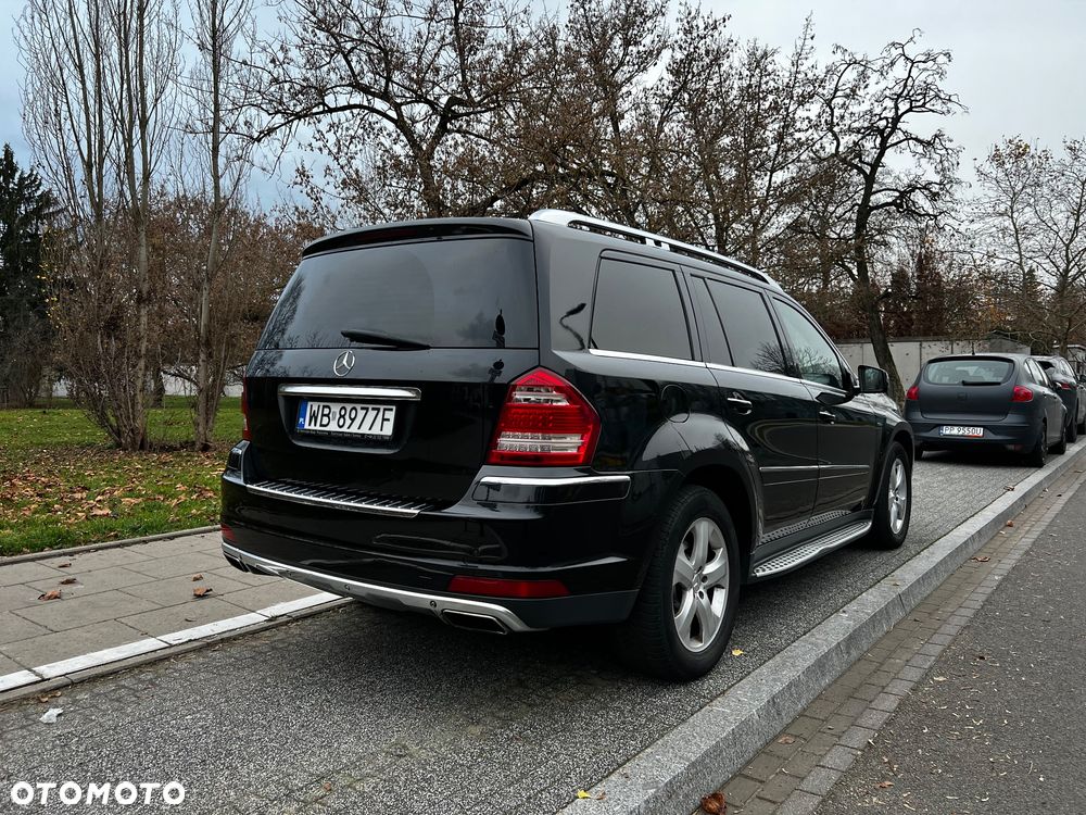 Mercedes-Benz GL - 6