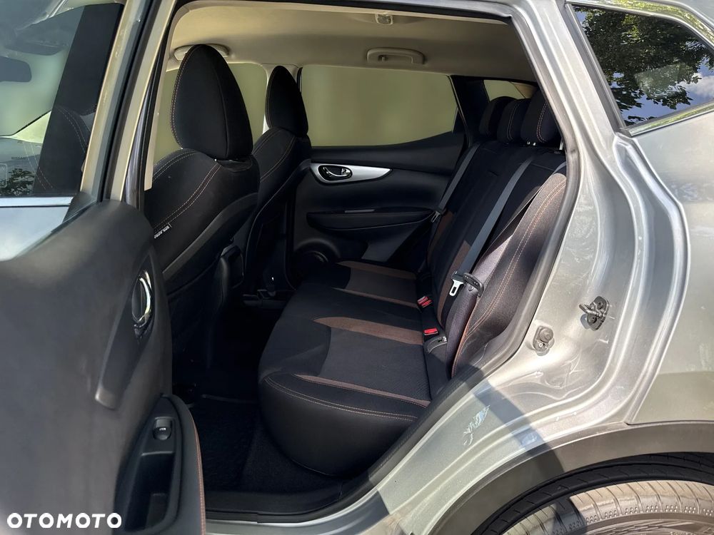 Nissan Qashqai 1.3 DIG-T Acenta EU6d - 14