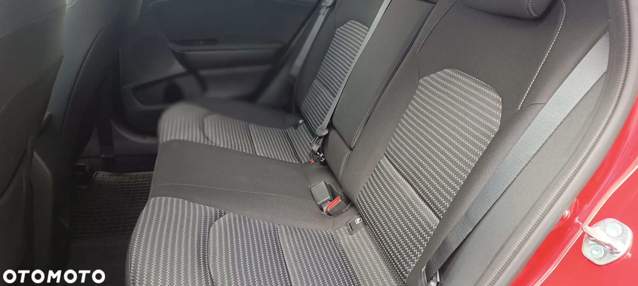 Kia XCeed 1.5 T-GDI M - 15