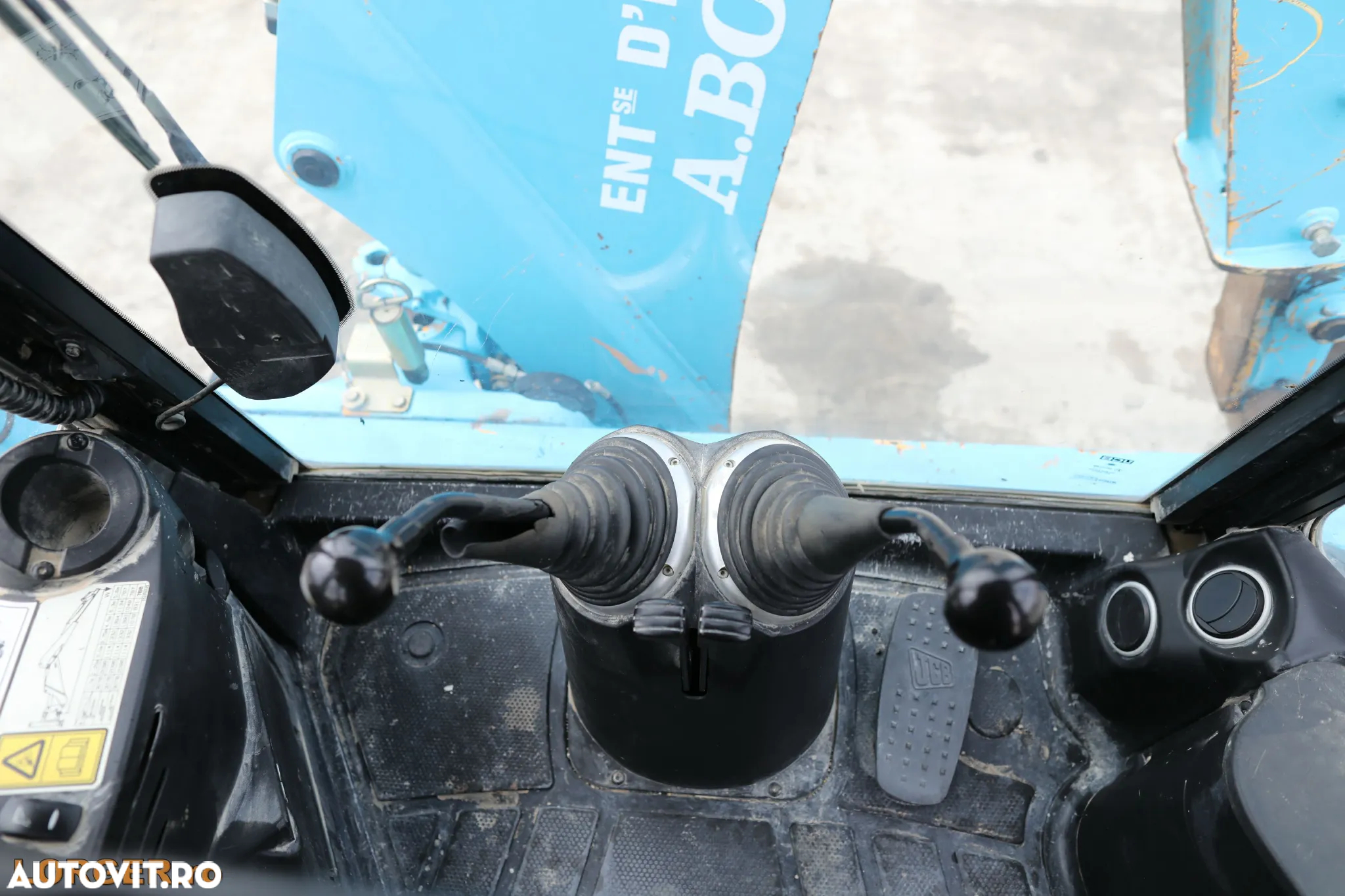 JCB 3CX - 14