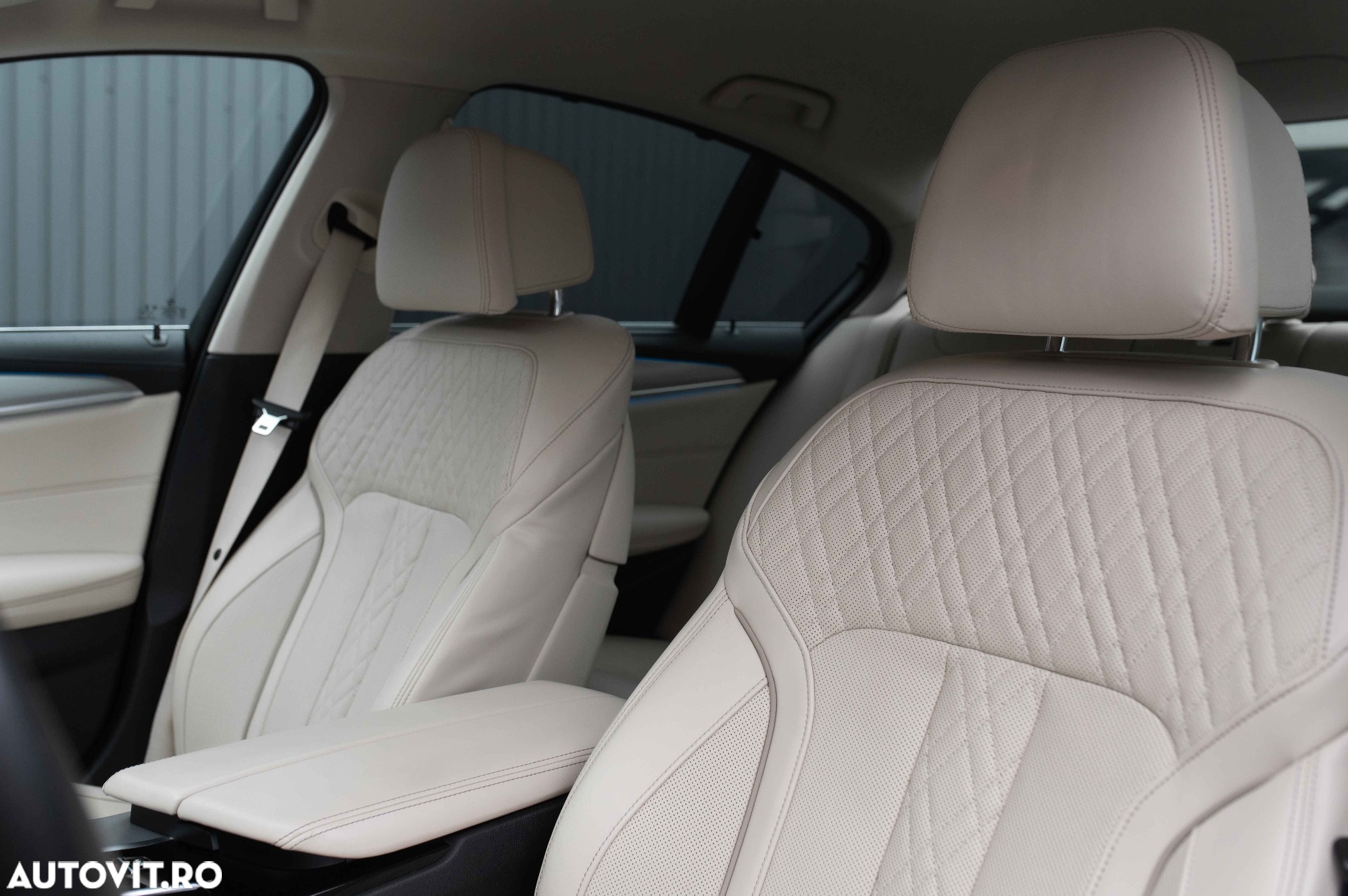 BMW Seria 5 545e xDrive AT PHEV - 28