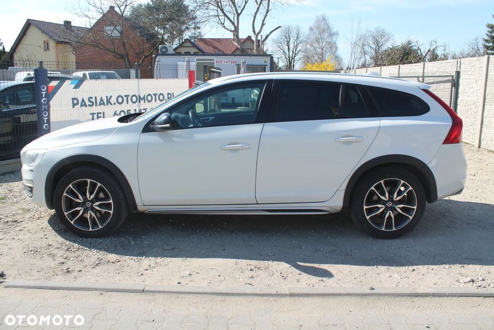Volvo V60 Cross Country D3 Geartronic - 8