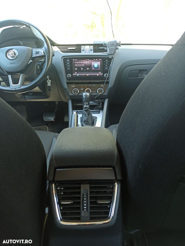 Skoda Octavia 1.6 TDI DSG Style - 10