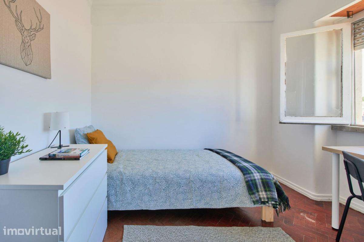 Quarto - localizado em Arroios Lisbon - Grande imagem: 5/39