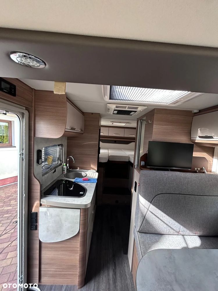 KNAUS LIVE I 650 MEG - 18