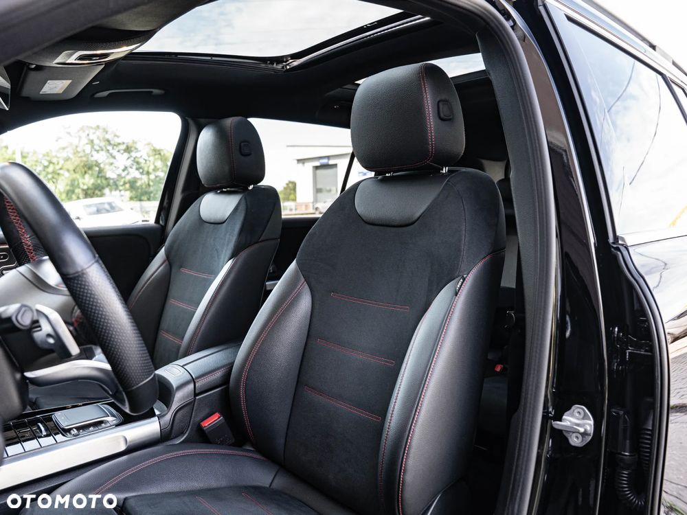 Mercedes-Benz GLB 220 d 8G-DCT AMG Line - 24