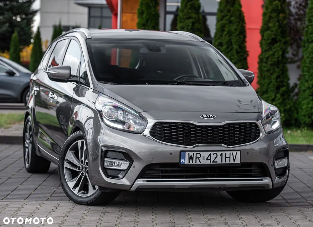 Kia Carens 1.7 CRDi L 7os - 18