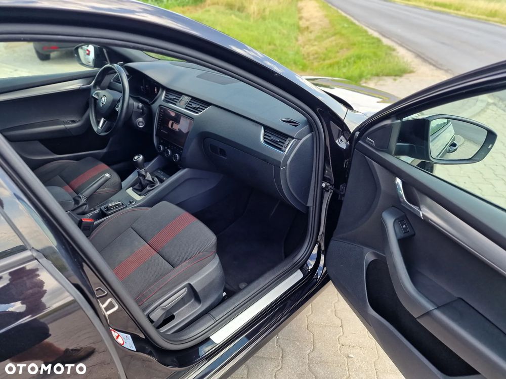 Skoda Octavia 2.0 TDI Sport Edition - 28