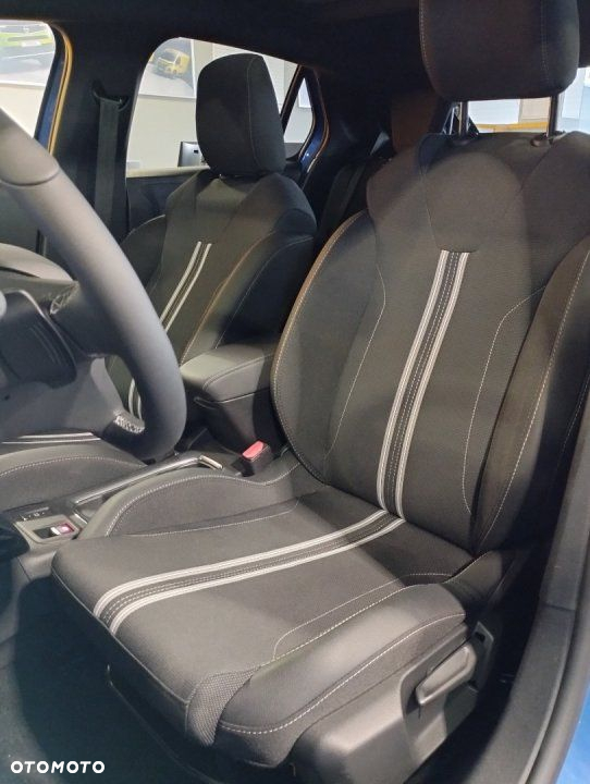 Opel Corsa - 8