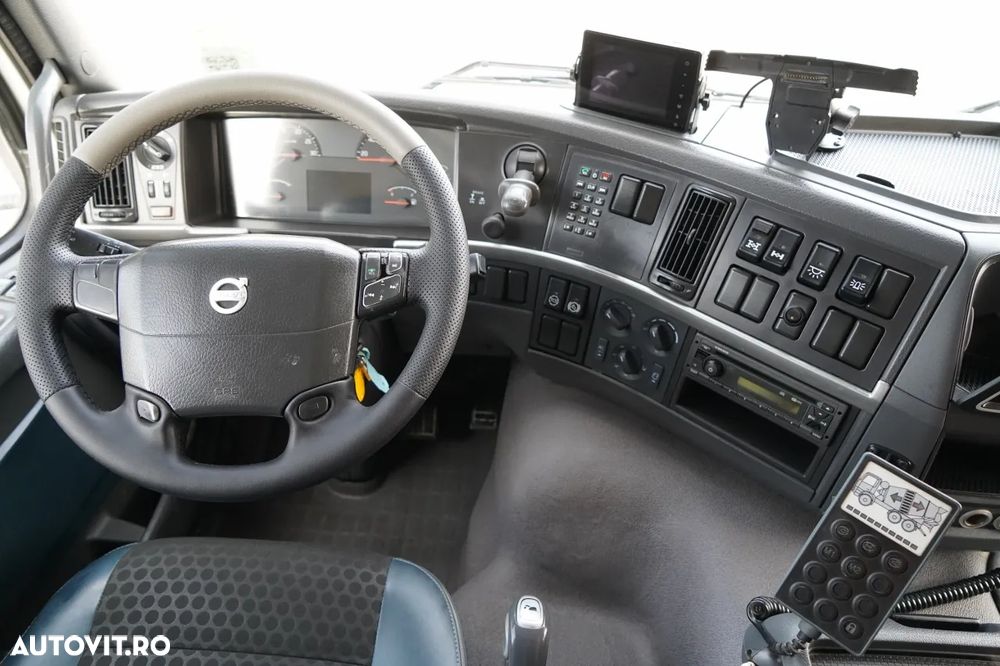 Volvo FMX 410 / 8x4 / BETONIERĂ / BETONIERĂ / LIEBHERR / 9 M3 / I-SHIFT / JANTE DIN ALIAJ / EURO 5 - 31