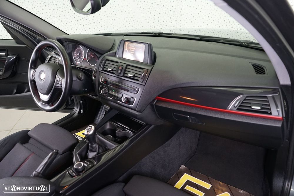 BMW 116 d EfficientDynamics Edition - 16