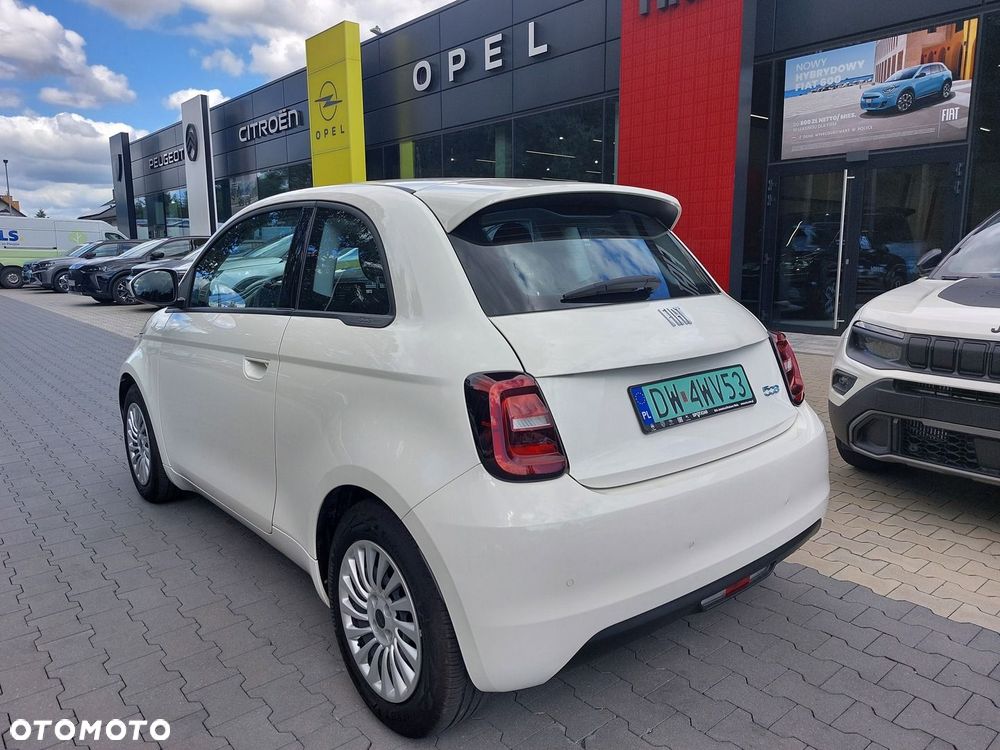 Fiat 500e - 4