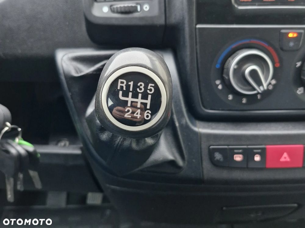 Citroën JUMPER, 2019(XII), L2H2, BRYGADÓWKA, 7 miejsc, DOKA, czujniki, klima - 19