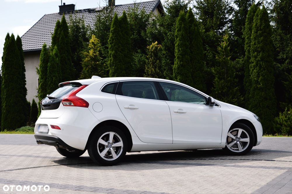 Volvo V40 D4 Summum - 37