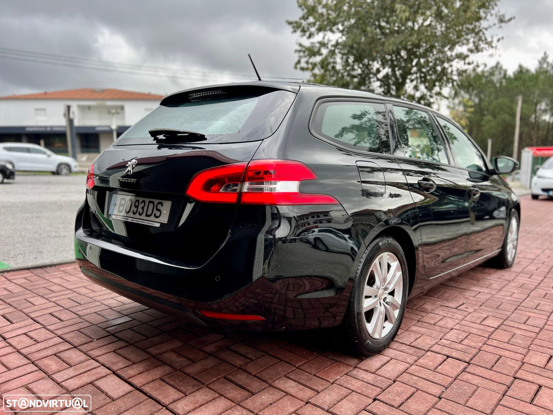 Peugeot 308 1.6 BlueHDi Business Line - 3