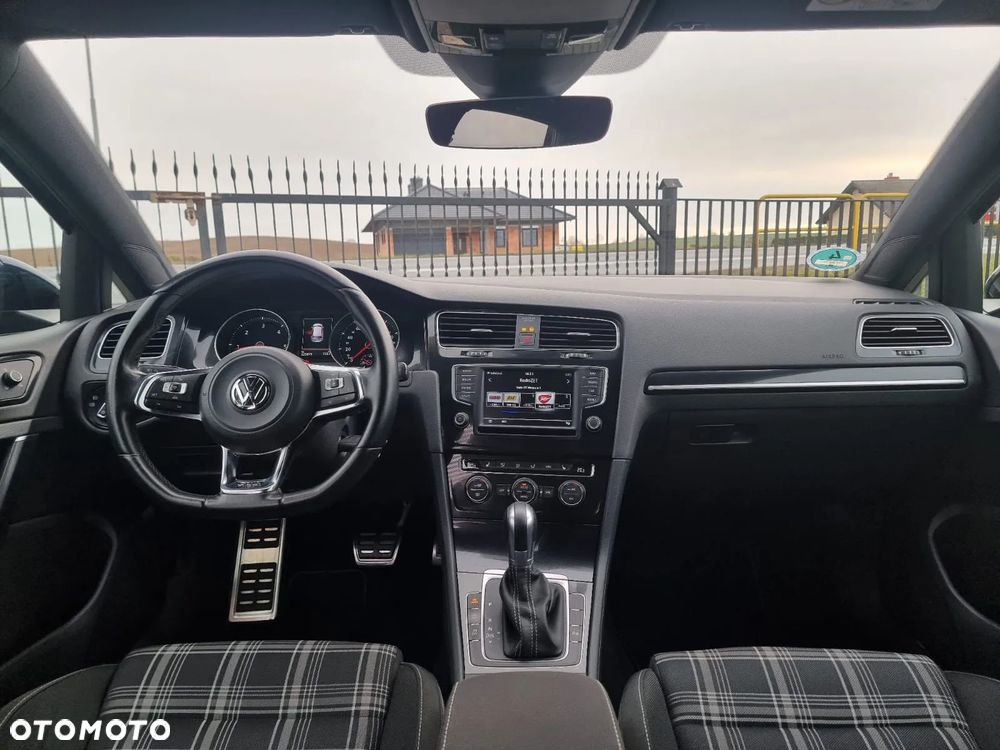 Volkswagen Golf GTD 2.0 TDI SCR DSG - 14