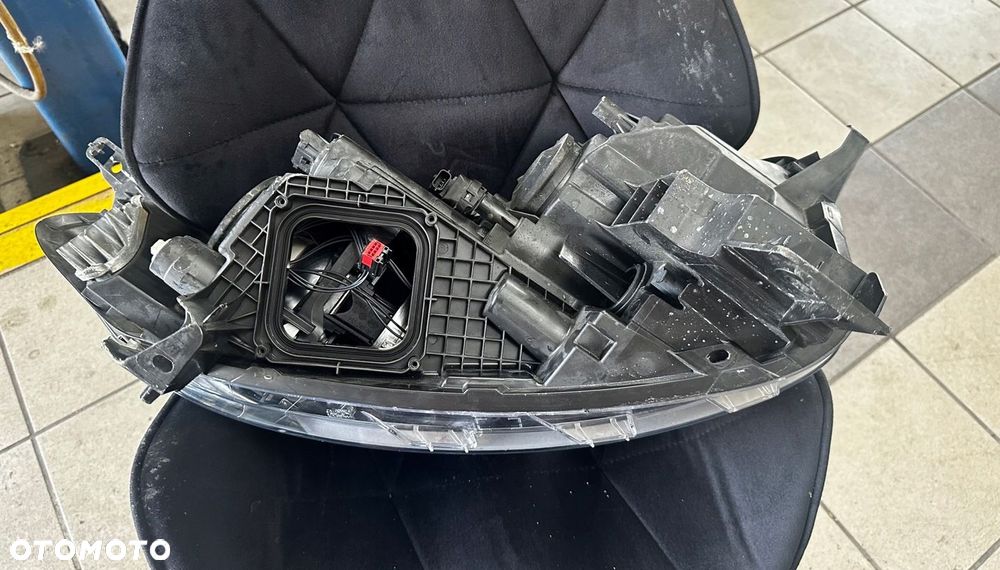 RENAULT KADJAR REFLEKTOR LEWY SOCZEWKA LED LAMPA LEWA 260602051R - 13