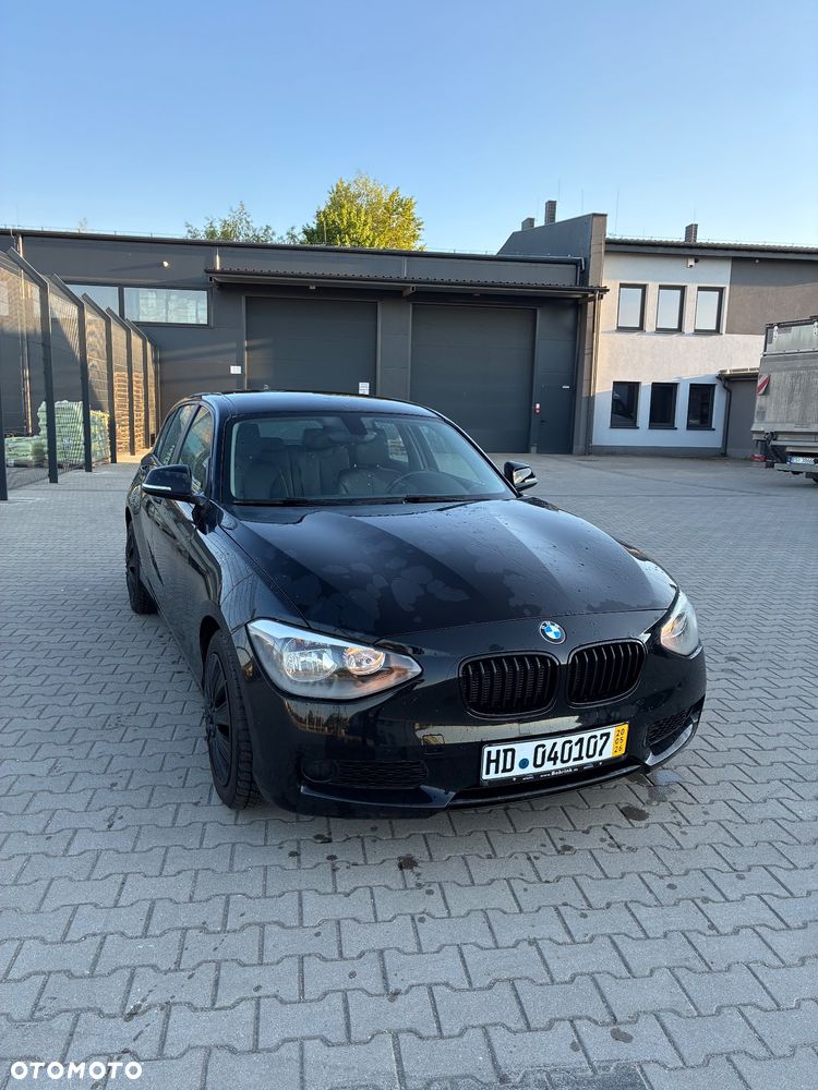 BMW Seria 1 114i Sport Line - 1