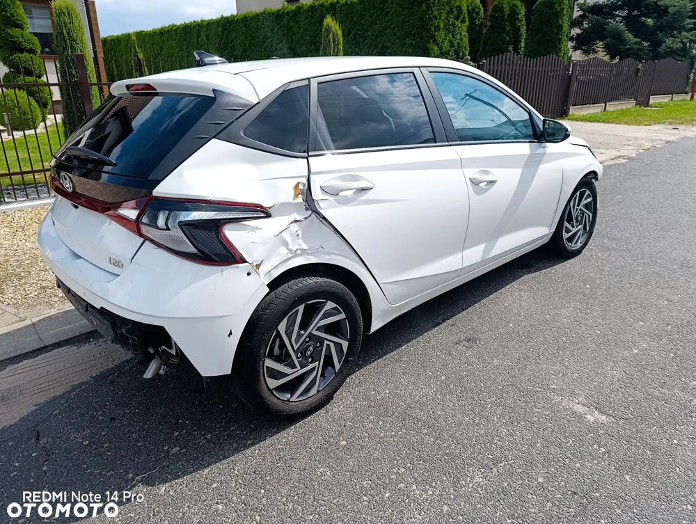 Hyundai i20 - 10