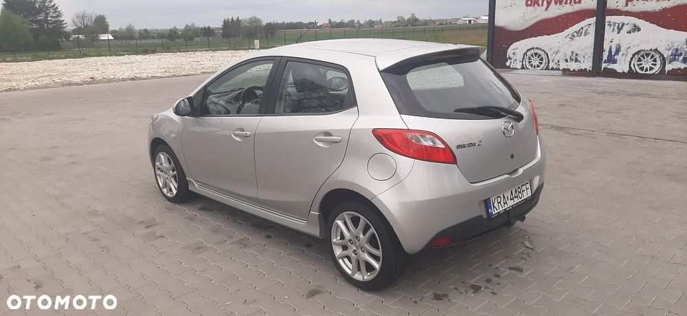 Mazda 2 - 11