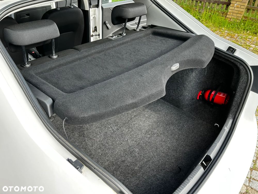 Seat Toledo 1.2 TSI Reference - 12