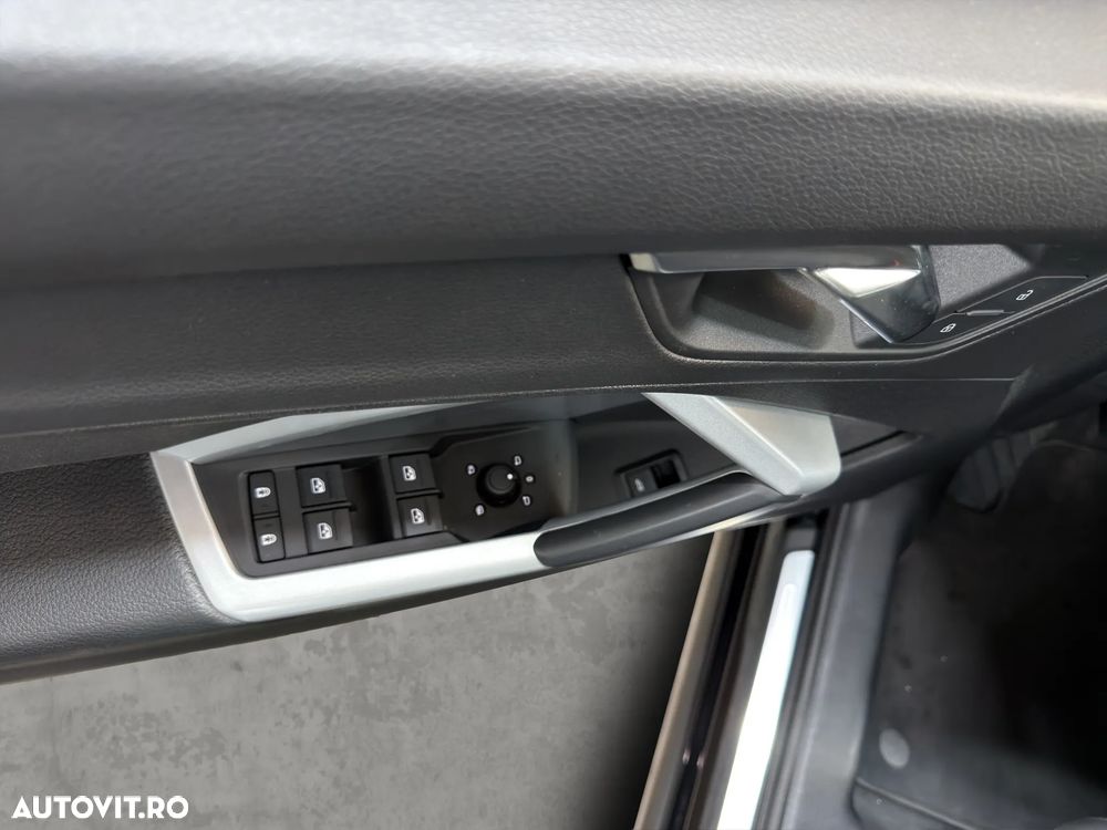 Audi Q3 Sportback 35 TFSI S tronic - 12