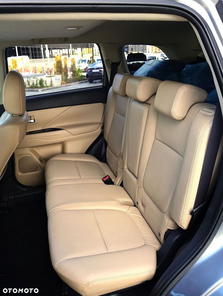 Mitsubishi Outlander 2013