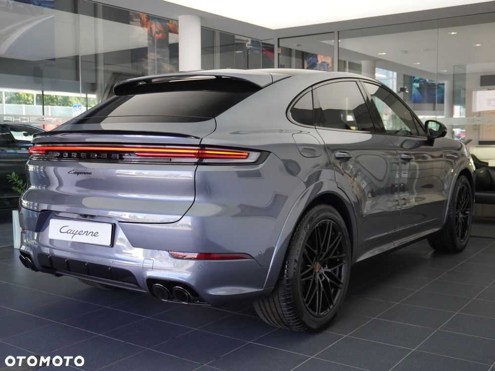 Porsche Cayenne Black Edition - 14