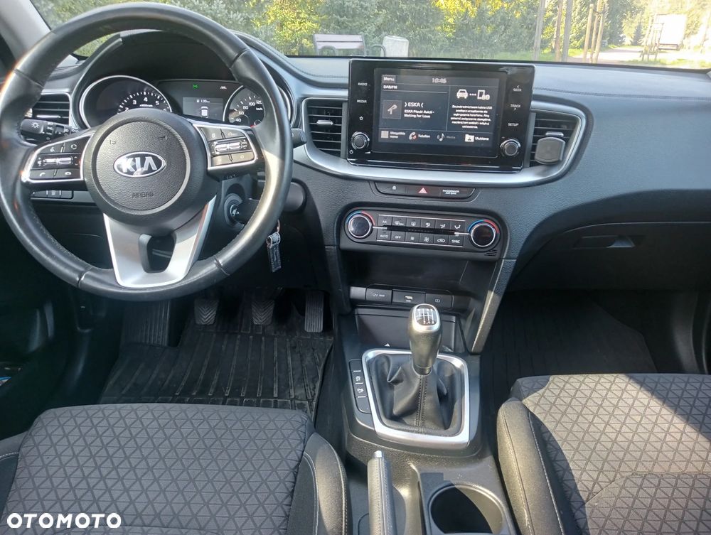 Kia XCeed 1.5 T-GDI M - 15