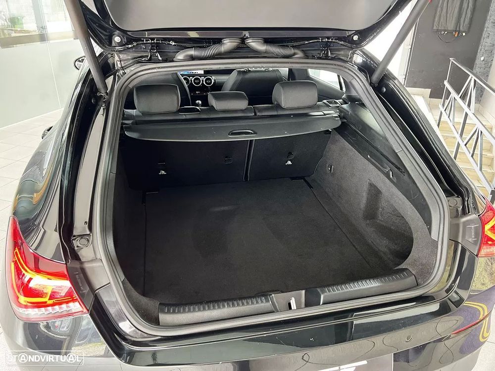 Mercedes-Benz CLA 180 d Shooting Brake Business Solutions - 24