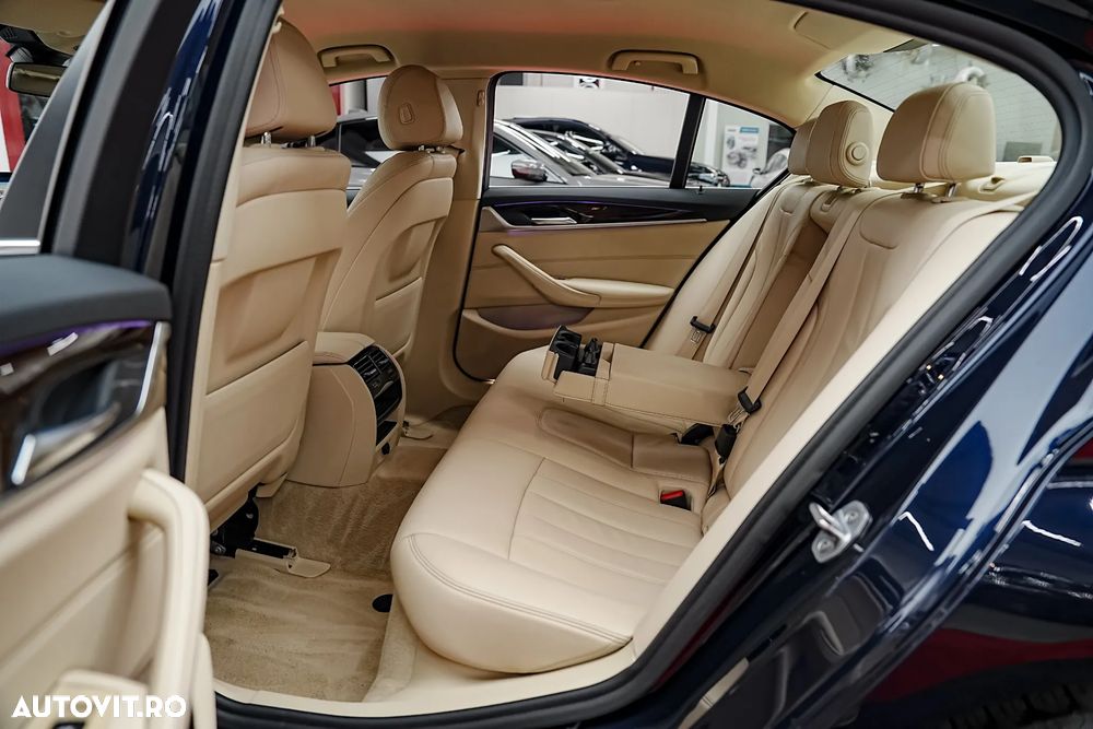 BMW Seria 5 520d Aut. - 6